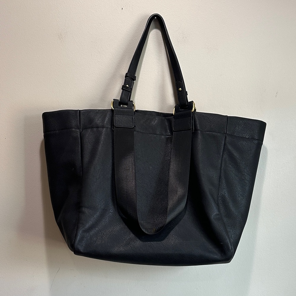 Free People Black Leather Tote with Dual Straps and Subtle Hardware - Picture 3 of 11